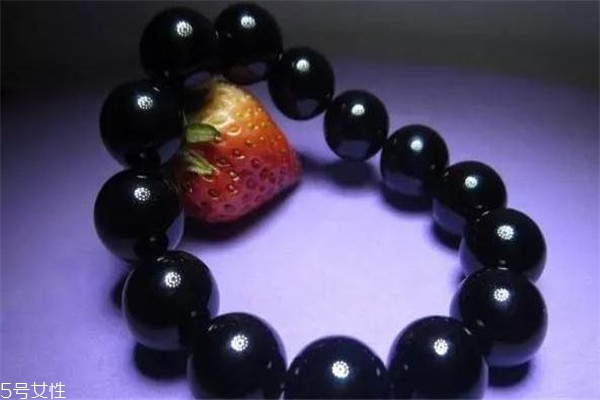 黑玉髓手串价格,玉髓手串价格及图片 黑玉髓手串价格,玉髓手串价格及图片