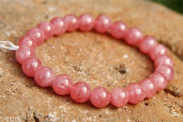 红纹石价格多少钱一克,红纹石值钱吗