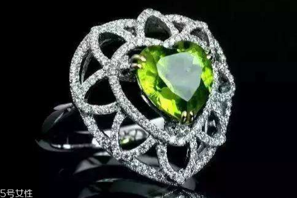 怎样辨别橄榄石的真假,橄榄石鉴定