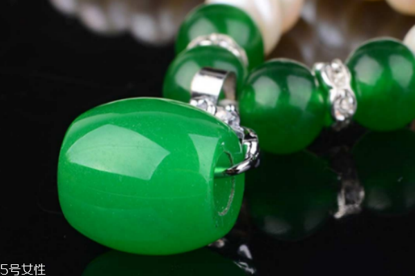 马来玉的功效和作用寓意,马来玉的功效和作用长期佩戴有哪些好处