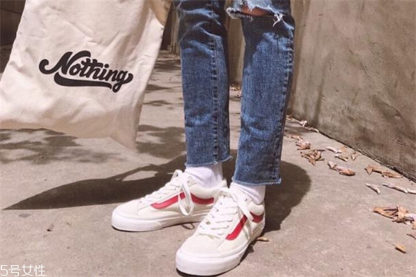 vans专柜价格表,vans专柜和网上价格大概差多少