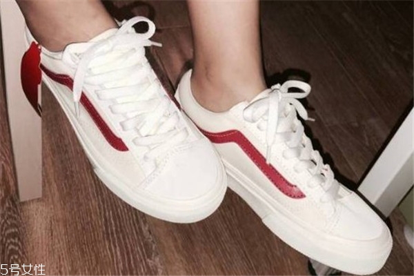 红白vans掉色怎么办,vans红色掉色怎么补救