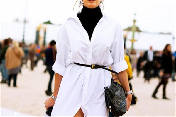 纯色衬衫裙搭配,纯色衬衫裙针织马甲搭配图片