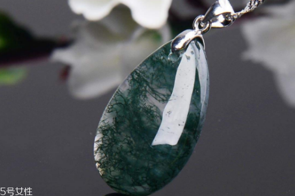 水草玛瑙佩戴的禁忌,戴水草玛瑙的好处