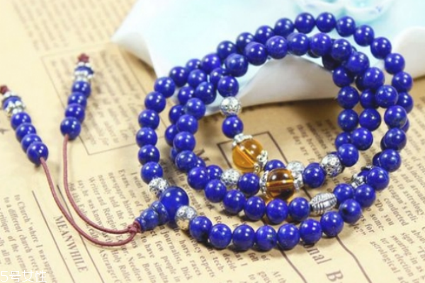 青金石的功效和作用佩戴禁忌,墨玉石的功效和作用