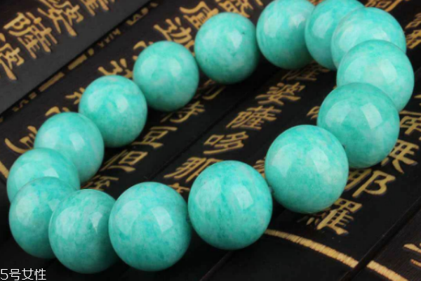 天河石手链戴哪个手,天河石佩戴哪只手