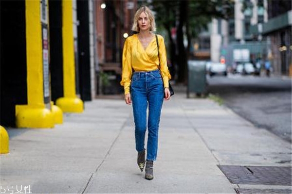 衬衫搭配长裤,衬衫搭配长裤还是短裤