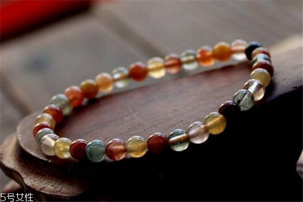 福禄寿水晶价格,水晶福禄寿怎样的成色好 福禄寿水晶价格,水晶福禄寿怎样的成色好