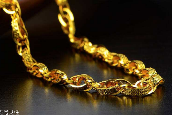 男人戴黄金项链有什么好处,男人戴黄金有什么好处 男人戴黄金项链有什么好处,男人戴黄金有什么好处
