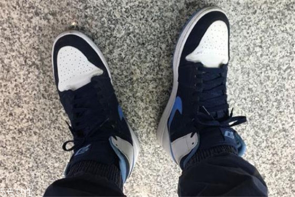 aj1鞋面褶皱怎么修复 这几招很好用,aj1鞋面褶皱开裂怎么修补