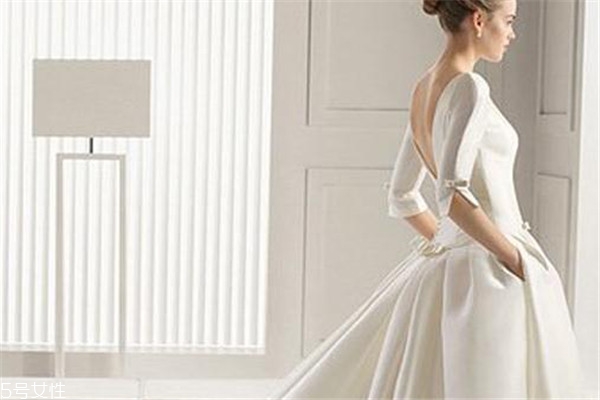 冬天婚礼婆婆穿什么衣服,冬天结婚穿什么衣服好看