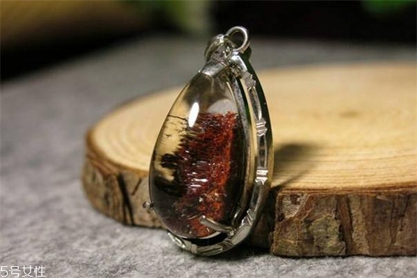 红幽灵水晶的寓意,红幽灵水晶佩戴禁忌