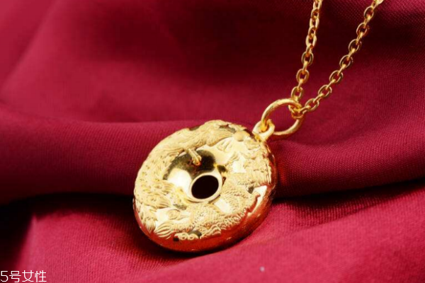 黄金平安扣的寓意是什么,平安扣的寓意