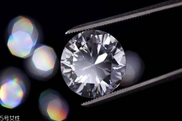 五十分裸钻大概多少钱,十分裸钻大概多少钱