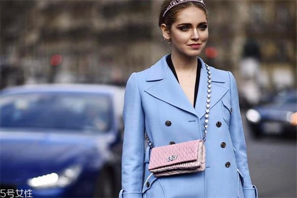 小男孩喜欢蓝色有什么说法,男童喜欢蓝色代表什么 小男孩喜欢蓝色有什么说法,男童喜欢蓝色代表什么