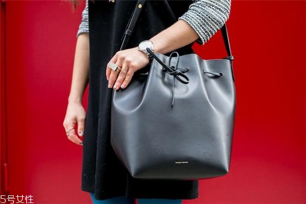 曼歌妮女包价格,百丽包包多少钱 曼歌妮女包价格,百丽包包多少钱