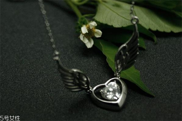 银项链断了可以再接上吗,银项链断了怎么接?