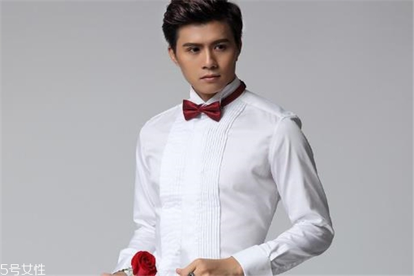 结婚新郎穿什么颜色的衬衣,新郎的衬衫要什么颜色