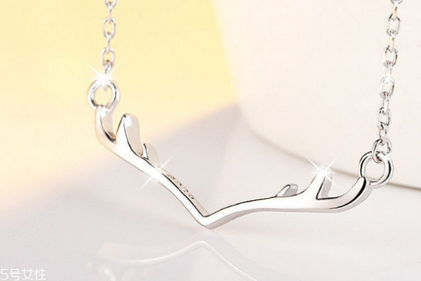 锁骨链品牌排行榜,锁骨链什么牌子好看