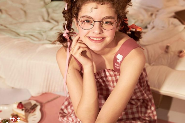 可爱少女风,复古少女风
