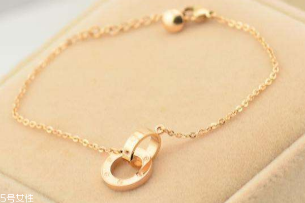 玫瑰金项链会不会掉颜色,玫瑰金戒指会掉色吗