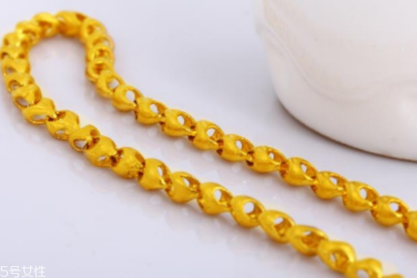 镀金项链断了怎么修啊,金项链扯断了可以修好嘛