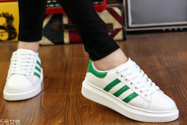 扁平足可以穿板鞋吗?,扁平足能穿板鞋吗