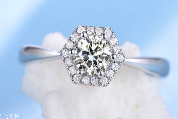 18k金钻石戒指价格,18k钻戒多少钱一克