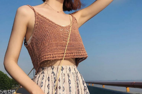 镂空吊带裙,镂空吊带背心钩法视频
