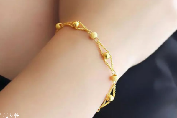 黄金手链戴哪只手好 女人,黄金手链戴哪只手好?
