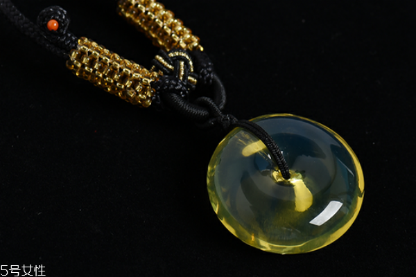 琥珀有什么功效和作用有,蜜蜡琥珀的功效和作用