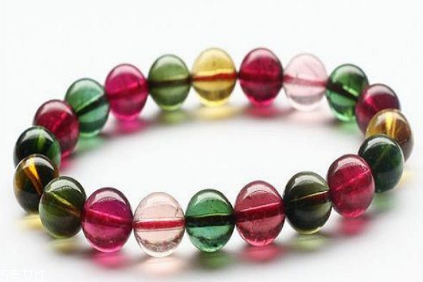 碧玺项链的款式价格图片,碧玺手链的功效和作用