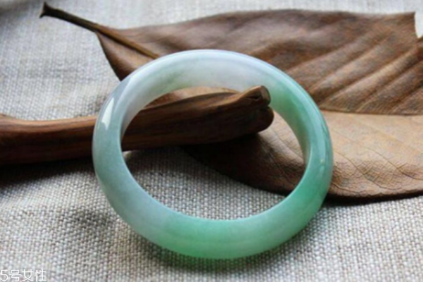 翡翠手镯怎么量圈口尺寸,翡翠手镯怎么确定圈口 翡翠手镯怎么量圈口尺寸,翡翠手镯怎么确定圈口