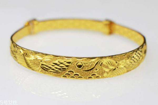 黄金手镯多少钱一克现在,黄金手镯多少钱一克2021年价格表