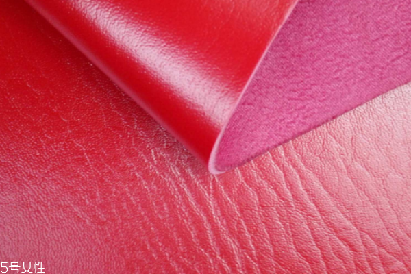 真皮和人造革的区别,皮革和真皮的区别