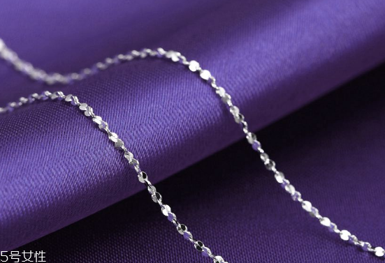 铂金项链可以换款式吗?,铂金戒指可以换款式吗