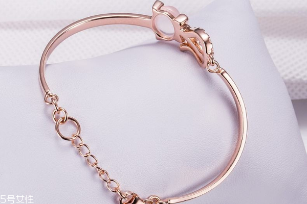 玫瑰金手镯一般多少钱,玫瑰金手镯多少钱一克