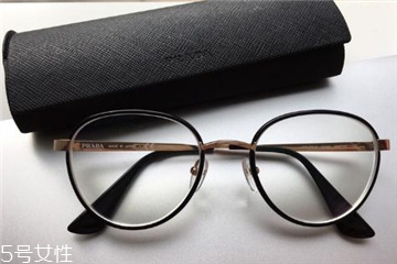 近视眼镜要一直戴着吗,近视戴眼镜要一直戴着吗