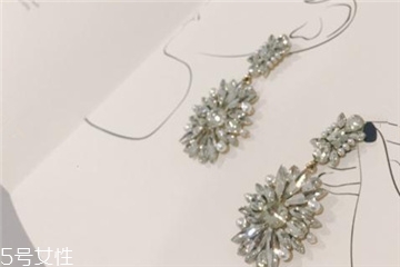 怎样鉴别天然水晶和人工水晶,人造水晶和天然水晶的区别