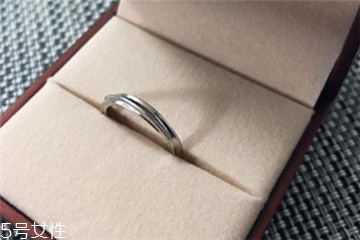 铂金戒指可以调节大小吗,铂金戒指大了怎么改小