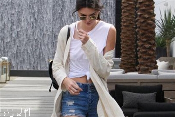 防晒衣搭配图片女,防晒衣搭配图片?