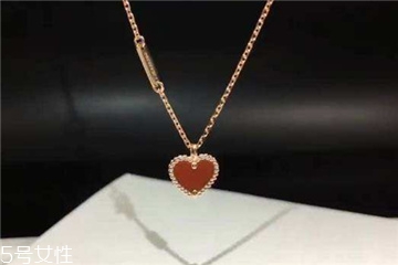 梵克雅宝爱心项链价格,梵克雅宝爱心手链价格