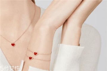 梵克雅宝爱心手链价格,梵克雅宝价格 项链
