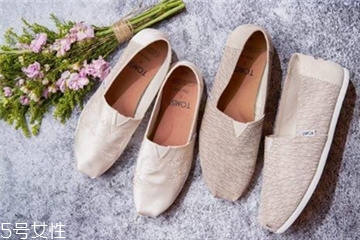 toms是什么牌子的鞋,TOMS是什么牌子手表 toms是什么牌子的鞋,TOMS是什么牌子手表