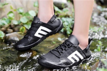 溯溪鞋要穿袜子吗,什么是溯溪鞋