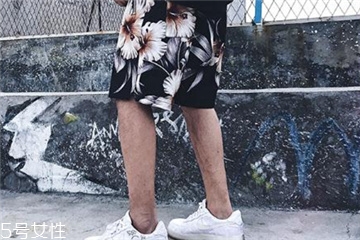 沙滩裤可以游泳吗,可以直接穿沙滩裤游泳吗 沙滩裤可以游泳吗,可以直接穿沙滩裤游泳吗