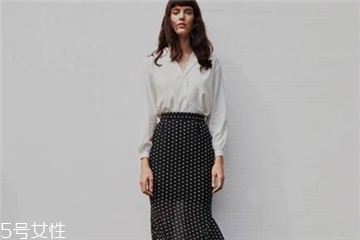 衣服太宽松,衣服会越穿越宽松吗