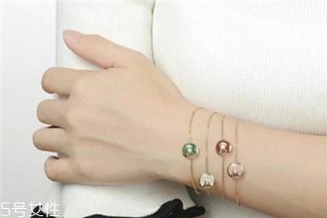 卡地亚护身符手链价格官网,卡地亚 护身符 项链 价格