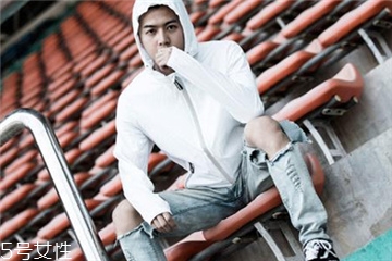 皮肤衣能防紫外线吗,衣服能防紫外线吗