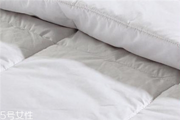 羽绒被夏天能盖吗,羽绒被好吗 羽绒被夏天能盖吗,羽绒被好吗